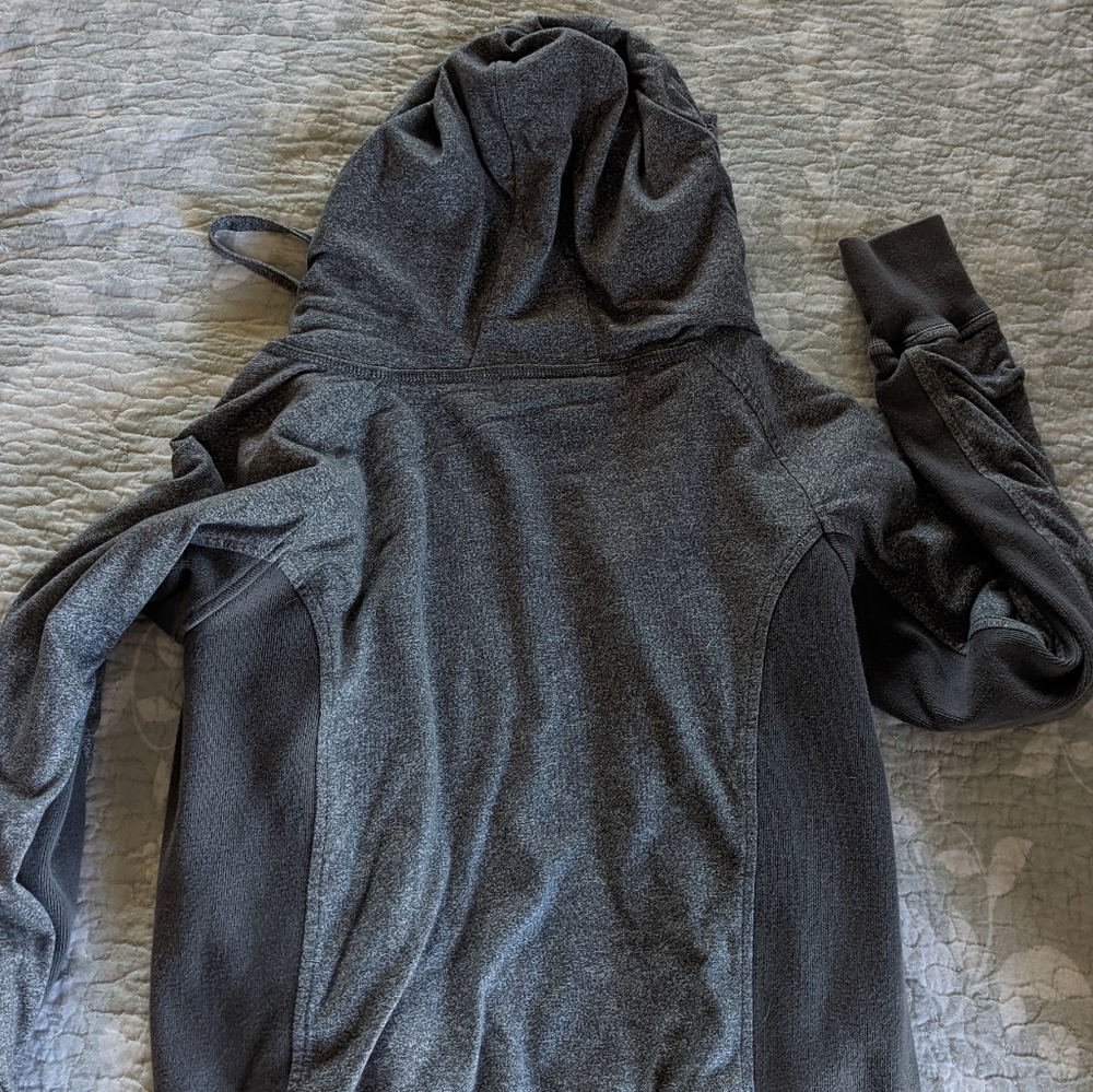 Element Reversible Hooding Size Medium - image 2